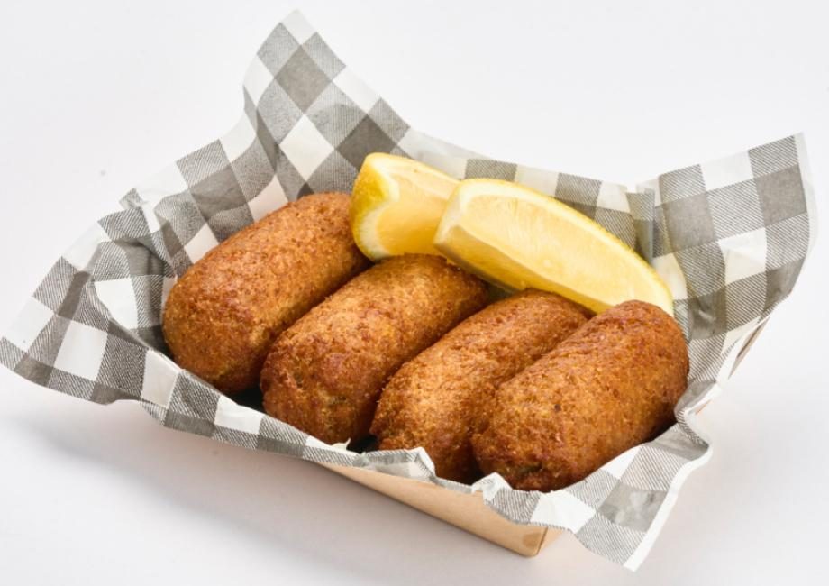 Golden halloumi bites with lemon